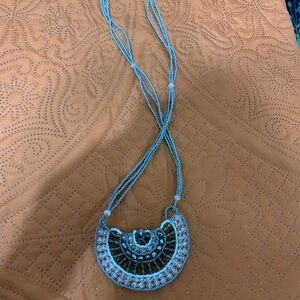 Elegant Blue Beaded Necklace